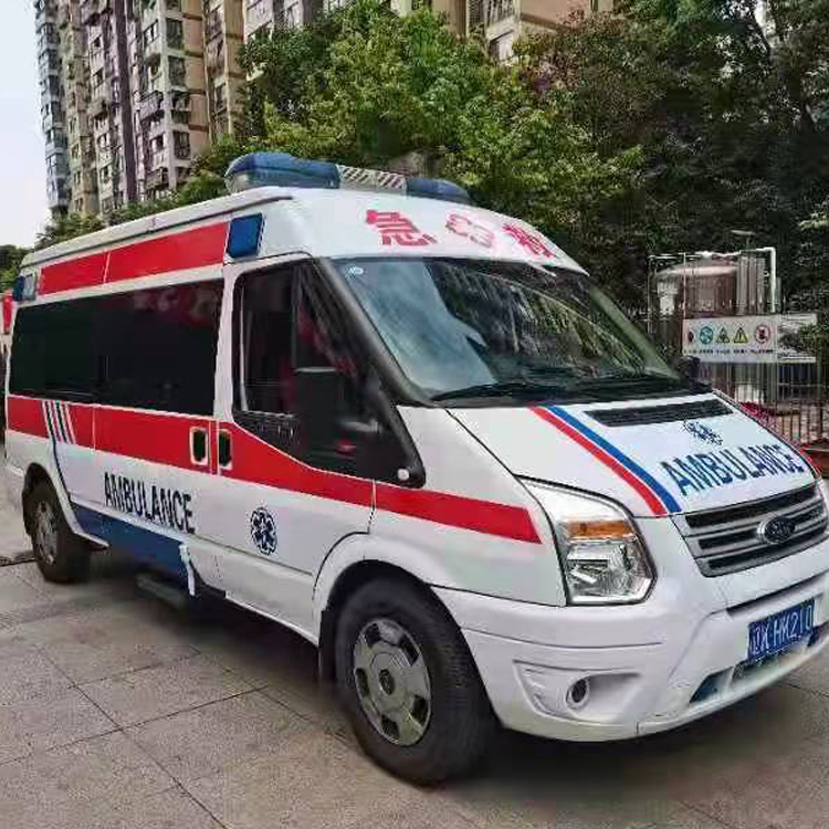 京口长途救护车护送病人返乡